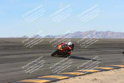 media/Dec-08-2024-CVMA (Sun) [[267e5a7075]]/Race 2-Amateur Supersport Open/